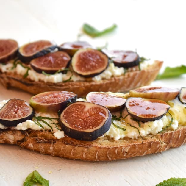 two slices of fig and ricotta toast